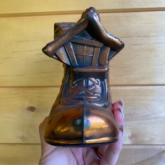 3/$30 💖 VTG whimsical copper boot coin bank 🥾 💰 - Picture 4 of 11